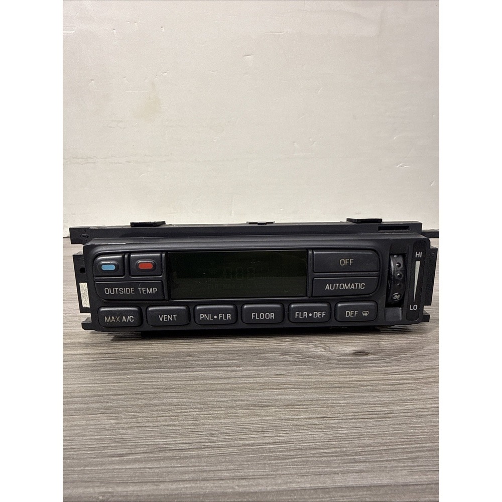 99-02 Ford Expedition Navigator Digital AC Heater Climate Control XL7H-19C933-AE